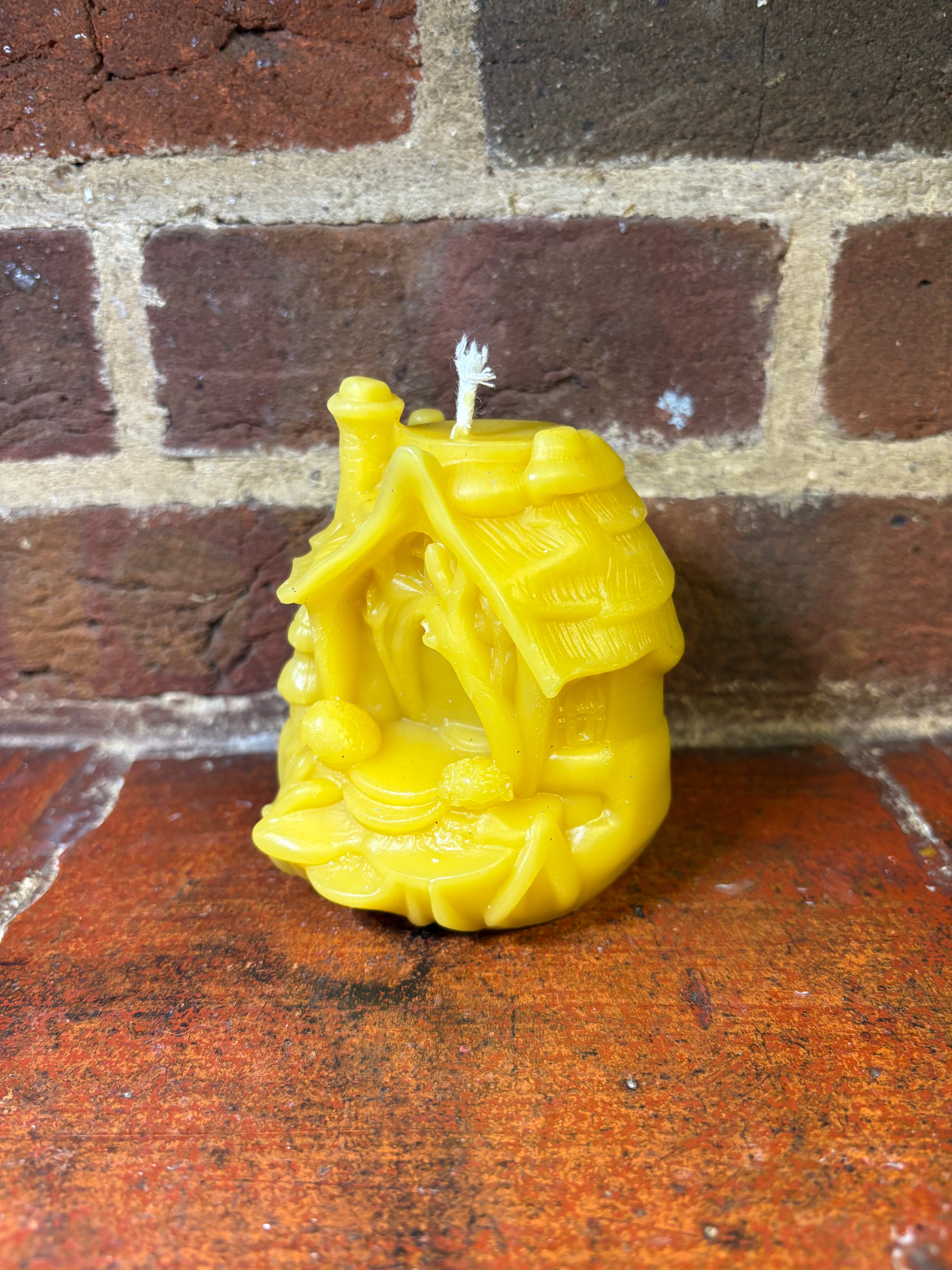 Chimney Cottage Beeswax Candle